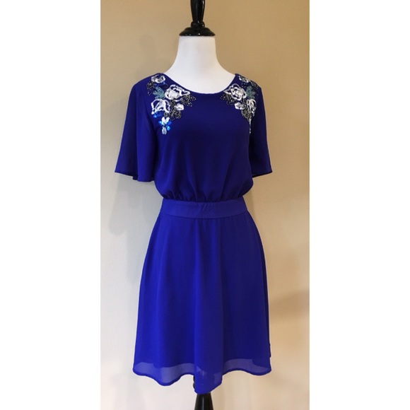 Ya Los Angeles Dresses & Skirts - Ya Los Angeles Royal Blue Sequined Open Back Dress